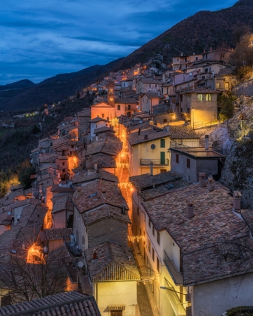 Borgo Di Castel Di Tora Tour  Guidati