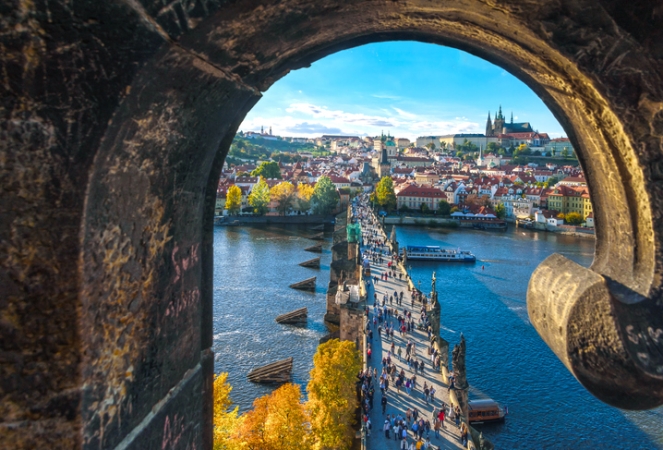 Bratislava e Praga Tour  Guidati